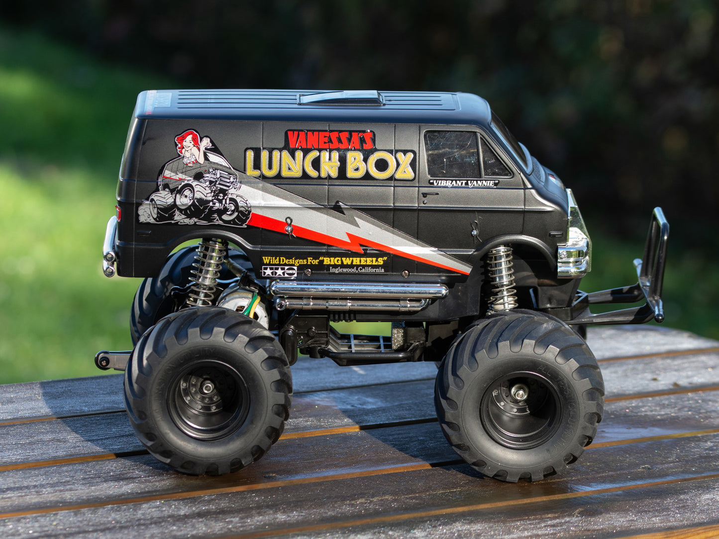 RC Lunch Box Black Edition