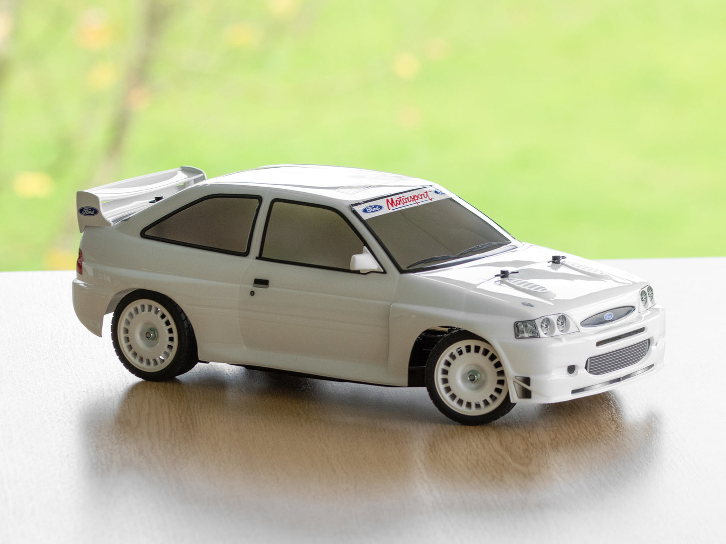 Tamiya Ford Escort Cosworth 1998 (TT-02)